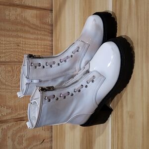 KOI White Lace Up Zipper Chunky Moto Combat Lug Boots Size 7.5
